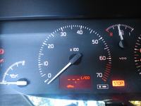 Renault safrane 1998 - przełącznik od ekranu raportów spalania zacina się