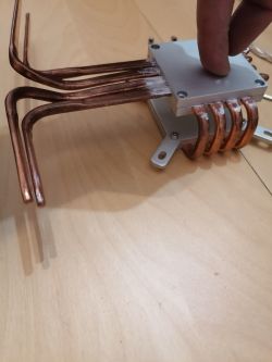 Zmiana orientacji rur heatpipe w chłodzeniu pasywnym na płycie X11SCL-F