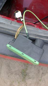 Passat B4 - Identyfikacja urządzenia w bagażniku, zdjęcia w linkach