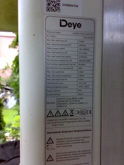Deye Sun-5K-G003 - string 6x500 Wp nie produkuje, napięcie skacze o 10 V