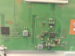 Samsung C49HG90DMU - pionowe pasy po starcie, obraz wraca po czasie