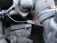 Opel Astra 1.6 16V x16xel - Tajemniczy nie podłączony kabelek przy silniku