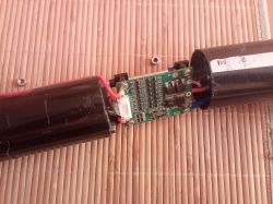Goclever Electric Scooter Shuts Down During Ride, Requires Charger Reconnection