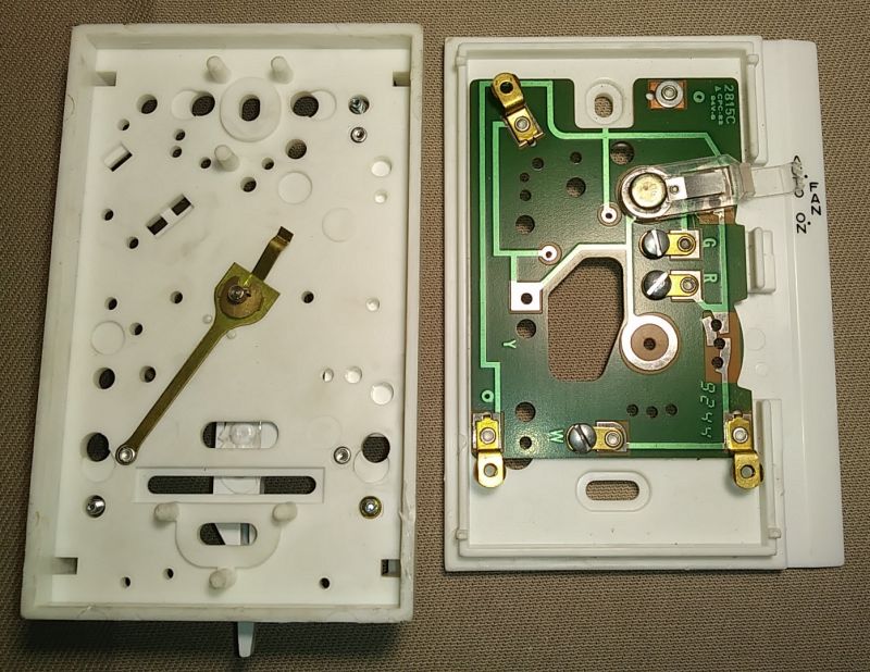 Urządzenia sprzed ery procesorów. Cz. 1 Termostat z łącznikiem rtęciowym