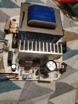 Jak naprawić stałe obroty frezarki do paznokci po wymianie tranzystorów?