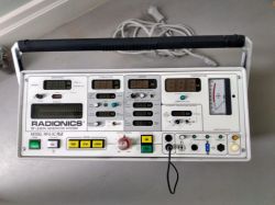 Radionics RFG-3c Plus - brak elektrod, potrzebna pomoc w obsłudze