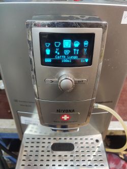 NIVONA 830 Kaffeeautomat - beschädigtes Display, keine Anzeigen