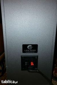 Kenwood KRF V5010 - Jak podłączyć subwoofer z kablami głośnikowymi?