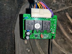 Uniwersalny sterownik centralnego zamka - programowanie nowych pilotów