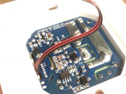 HY608-WE Thermostat Circuit Board Interior of the HY608-WE thermostat circuit board