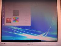 Ciemny obraz z VGA samsung 910MP