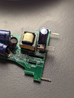 Installing OpenBeken on LVWIT 5W 350Lm RGB Bulbs with BK7231T and SM2135Eh Controller Installing OpenBeken on LVWIT 5W 350Lm RGB Bulbs with BK7231T and SM2135Eh Controller