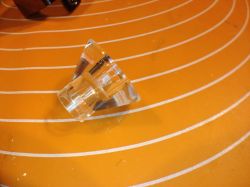 Recenzja latarki z funkcją powerbanku z Biedronki - użytkowanie i funkcje