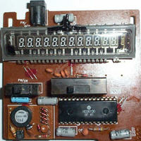 Kalkulator Casio fx-102 - Przetwornica do wyświatlacza VDF