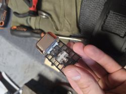 Jak użyć przełącznika bistabilnego jako dzwonkowy do LED RGBCCT Zigbee?