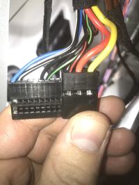 Seat Leon 5F - Komunikat o kierunkowskazach przyczepy po montażu haka