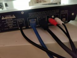 Samsung SUHDUE65K z BDV-E6100 - Nie działą ekstraktor połączony z TV diody są cały czas czerwone