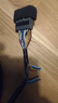 Honda CRV 200r - montaz zestawu głośnomówiącego