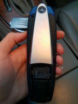 Jak sparować Mercedes A204 820 0535 Bluetooth z Galaxy S9+?