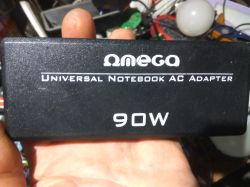 Naprawa 30 zasilaczy do laptopa - przegląd popularnych usterek