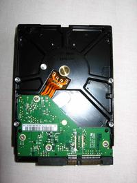 WD6400AAKS nietypowe odgłosy, restarty + wybór nowego dysku WD6400AAKS nietypowe odgłosy, restarty + wybór nowego dysku