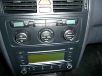 Touran deska klimatronika