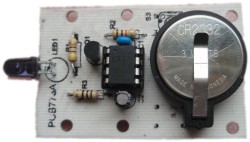 2-kanałowy sterownik przekaźnikowy IR na PIC10F200.