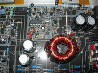 Blaupunkt GTA4 SE 2011 - jakie napięcia z przetwornicy.