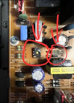 Samsung FQ115T001 - jaką funkcję pełni uszkodzony układ scalony IC101 w piekarniku?