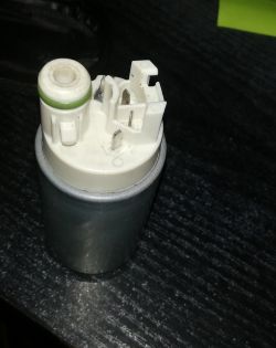 Opel Insignia B 2017 diesel - Testowanie pompy paliwa 4-pinowej w baku