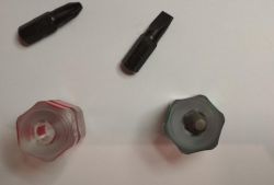 Mini śrubokręt na bity - prezentacja