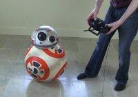 BB-8 zbudowany w oparciu o niewielkiego robota z omnikołami BB-8 zbudowany w oparciu o niewielkiego robota z omnikołami
