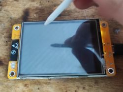 ESP32-2432S028R with 2.8 TFT Touchscreen and Stylus ESP32-2432S028R board with a 2.8 TFT LCD color display