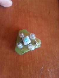 Latarka/lampka na usb(5v), jak zrobić, jaki rezystor potrzebuje? Latarka/lampka na usb(5v), jak zrobić, jaki rezystor potrzebuje?