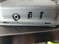 GPS i zestaw głośno mówiący - Lokalizator GPS i zestaw głośno mówiący