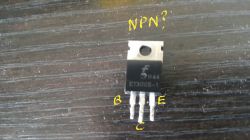 Jak naprawić przepalony bezpiecznik w zasilaczu HQ Power PSSMV2?