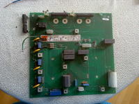 Miller XMT 350 CC/CV - jaka wartość rezystora w górnym lewym rogu?