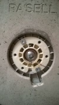Washing machine Whirlpool AWE 7236P - replacement of bearings Washing machine Whirlpool AWE 7236P - replacement of bearings