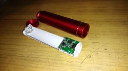 Kieszonkowe UPS lub zasilanie 5 V/1 A zawsze pod ręką Moduł UPS na Li-Ion 18650.