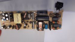 Playstation 4 zasilacz ADP-240 - Zasilacz ADP-240CR popalone elementy