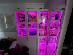 Oświetlenie szafek paskami LED RGB z układami WS2811