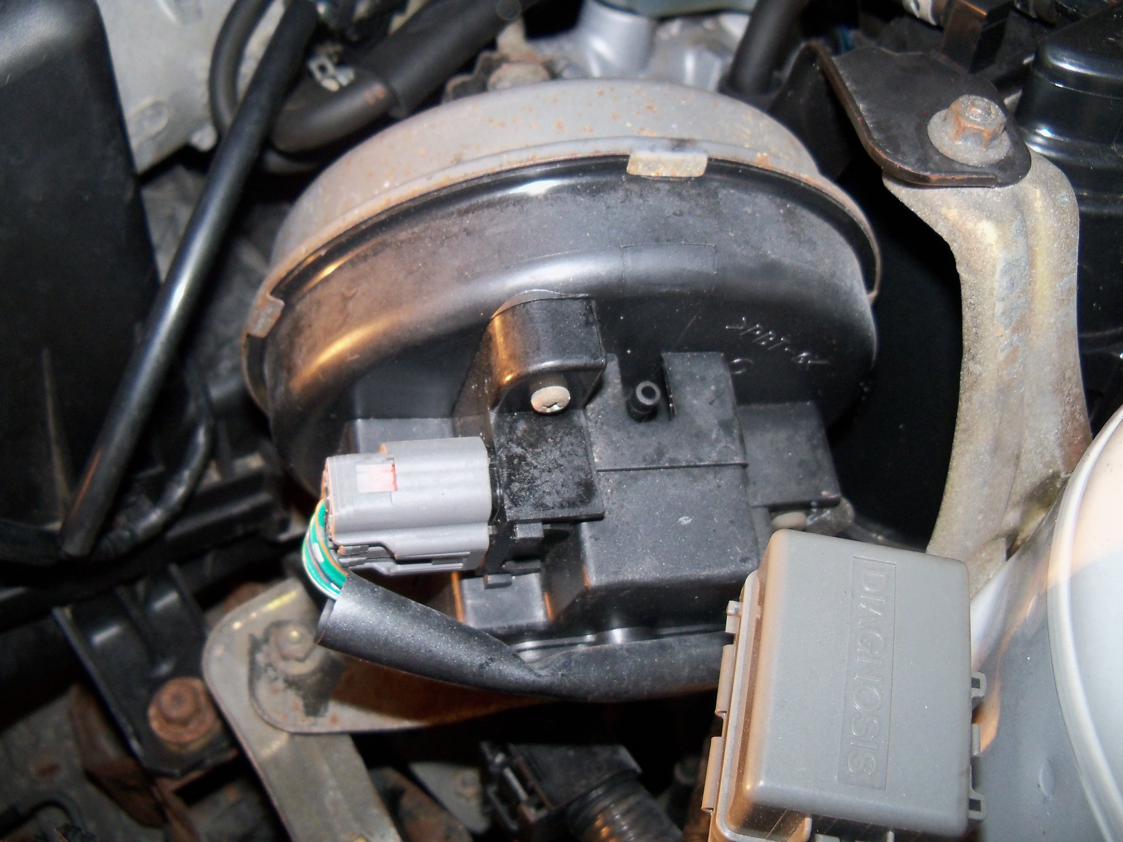 Mazda 626 GF 2001 Przewód podciśnienia tempomatu