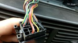 Radio BLAUPUNKT 7641376316 - Nie reaguje na przekręcenie kluczyka