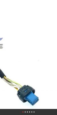 Montaż kamery cofania BMW i3 w Warszawie - szukam fachowca do podłączenia oryginalnej wtyczki