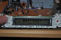 Pioneer DEH-1400RB - dziwne znaki na wyświetlaczu, brak reakcji na przyciski