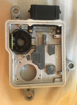 VOLVO XC90 II 2016 - sterownik skrzyni 313280617 - zwarcie na zasilaniu