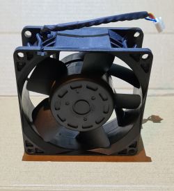[Sprzedam] Wentylatory chłodzące model:PFC0812DE 12V 3.3A