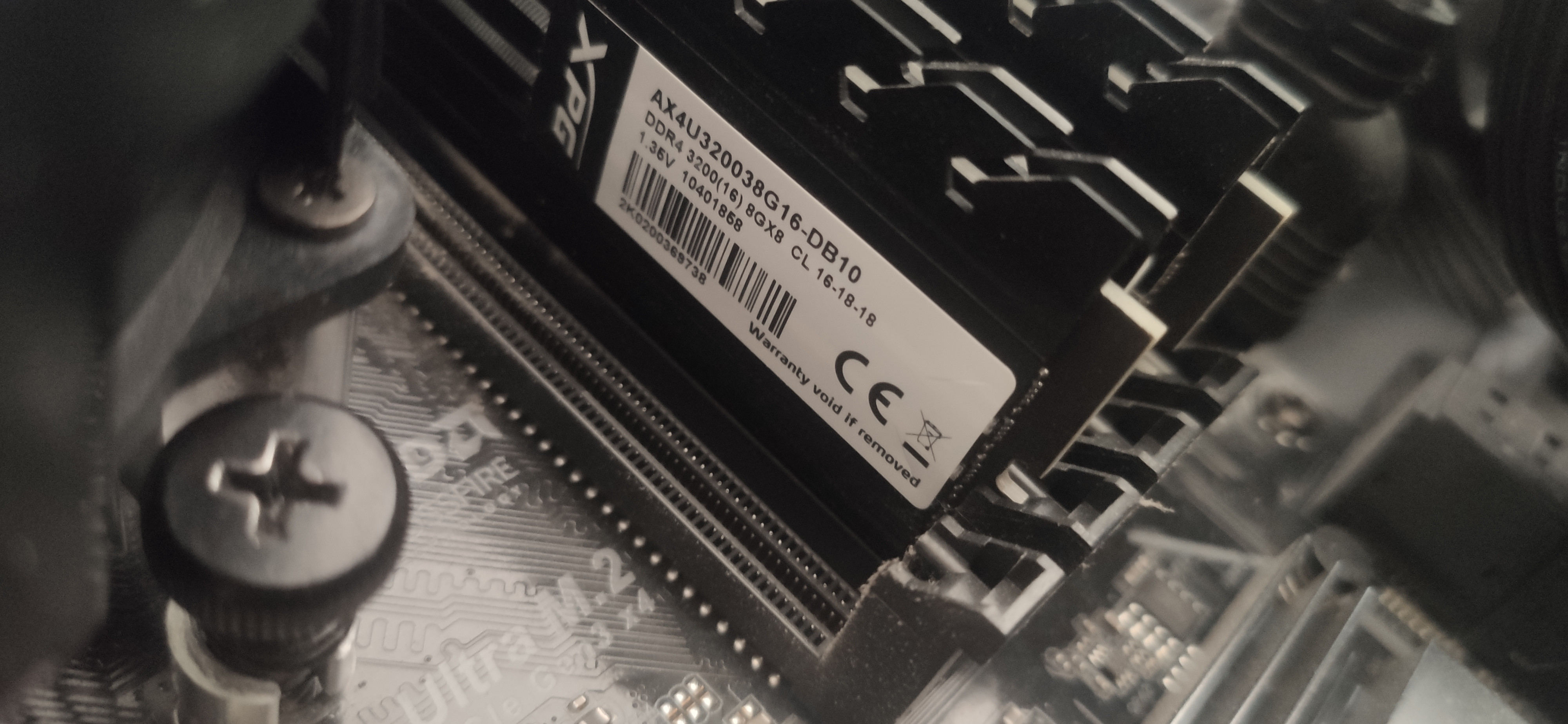 PC nie startuje po czyszczeniu i wymianie pasty CPU, reset CMOS pomaga