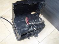 Skoda Fabia 1.4 16V - Przepalona obudowa akumulatora oraz bezpiecznik Skoda Fabia 1.4 16V - Przepalona obudowa akumulatora oraz bezpiecznik