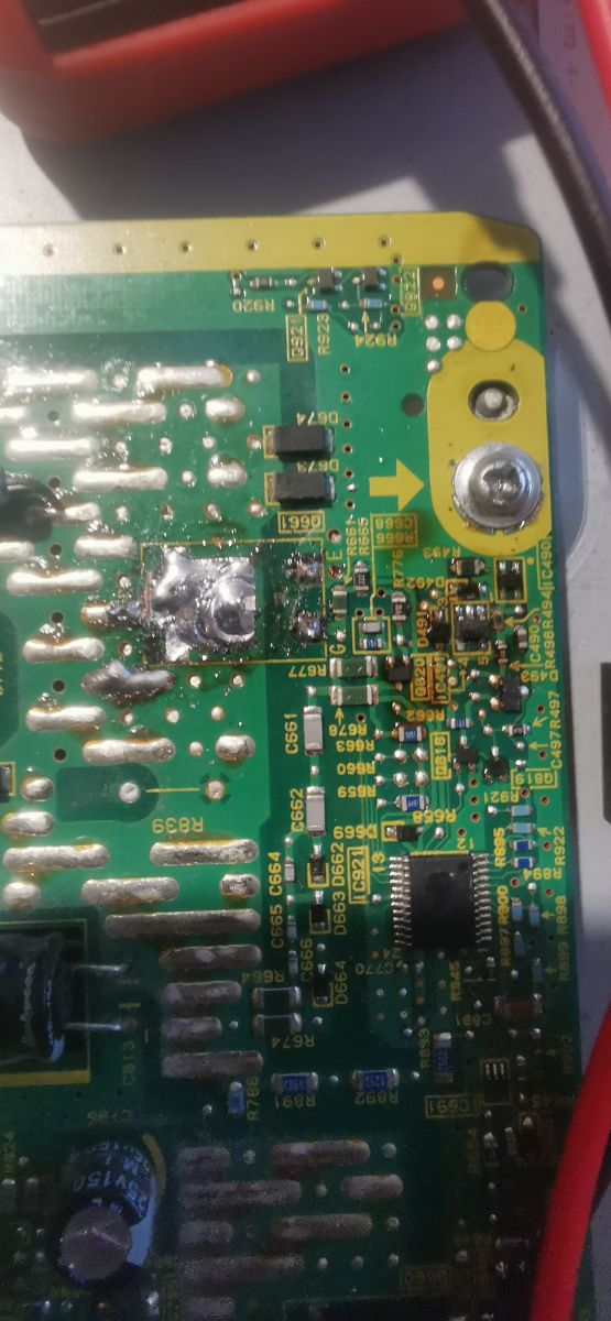 Carte YSUS TNPA5335 Pour TV Panasonic TX-P50VT30E / TX-P50GT30E – Occasion